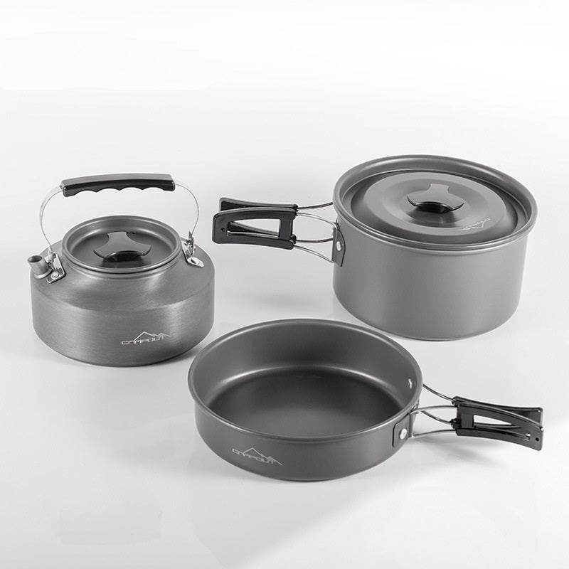 Batterie de cuisine de camping compacte : casseroles et poêles pour les festivals